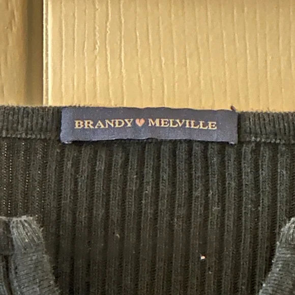 Brandy Melville Black Ribbed Top - Picture 1 of 2